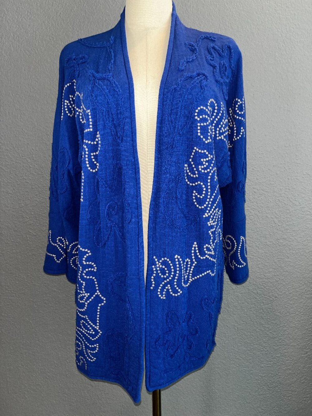 Johnny Was Biya Mojavi Short Embroidered Kimono in Blue & White Small / Medium